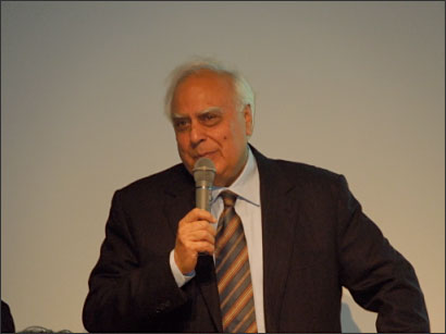 1ɤShri Kapil Sibal̿ITj