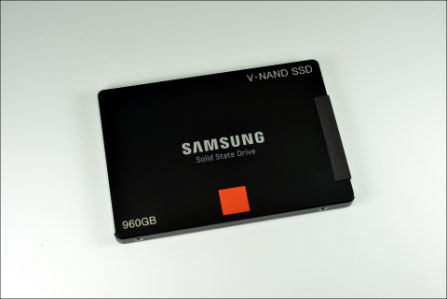 1ॹ960GХȤSSDZSamsung Electronics